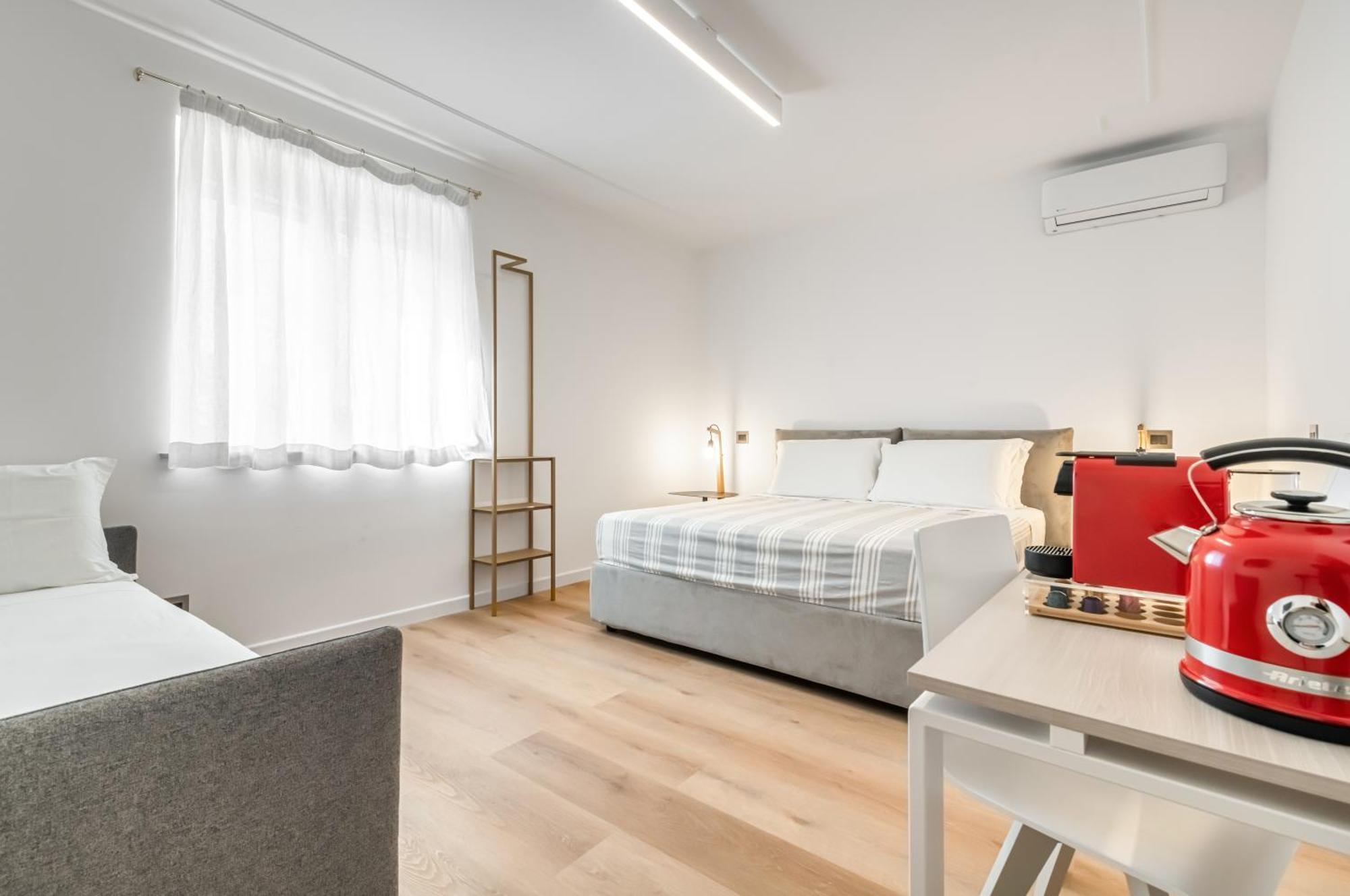 Piazza Indipendenza Loft & Rooms Palermo Ngoại thất bức ảnh